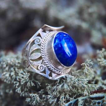Перстень с лазуритом "Ваджраяна"
